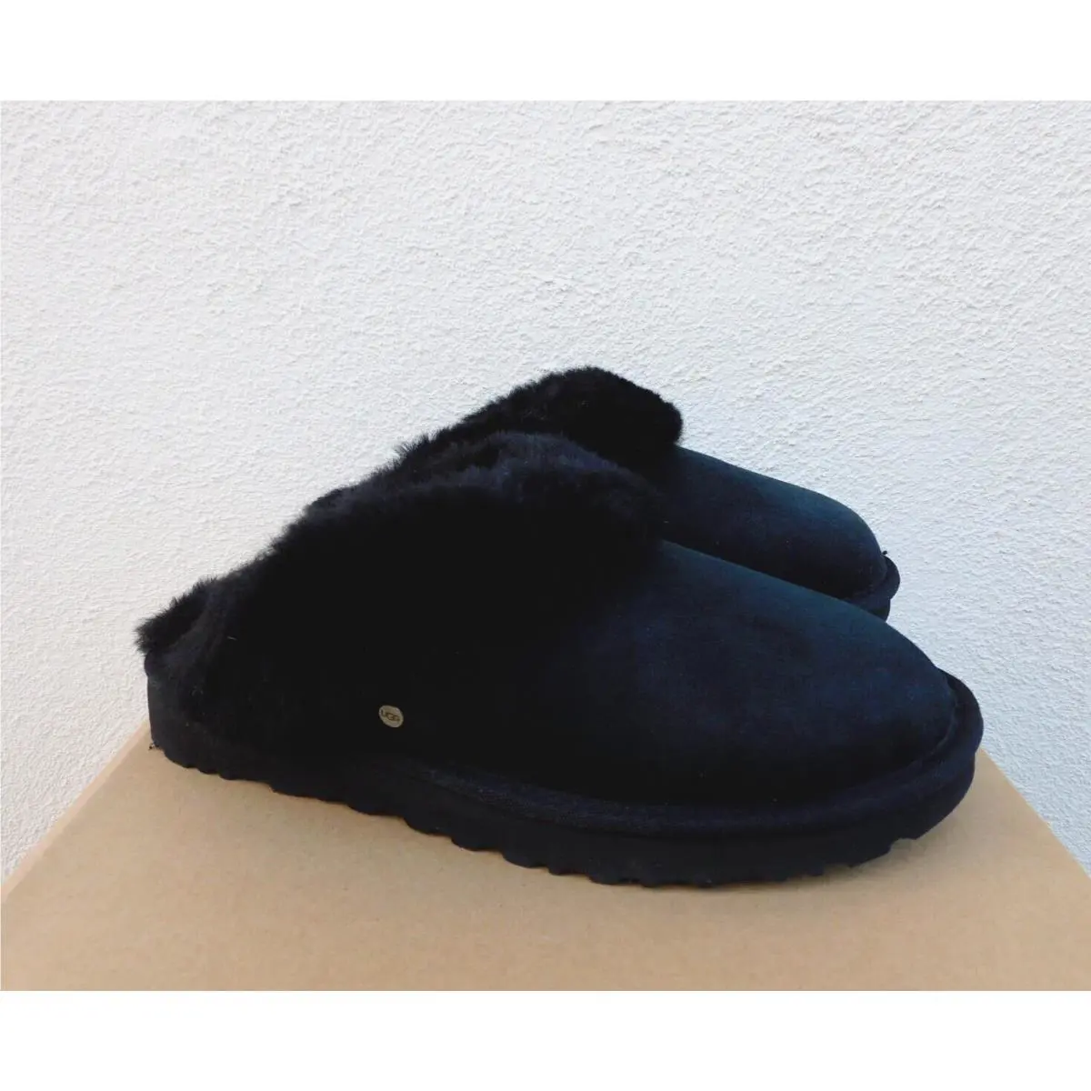 UGG shoes - UGG Classic Slipper II - Classic Slipper - Black (UPC: 195719867799) 0