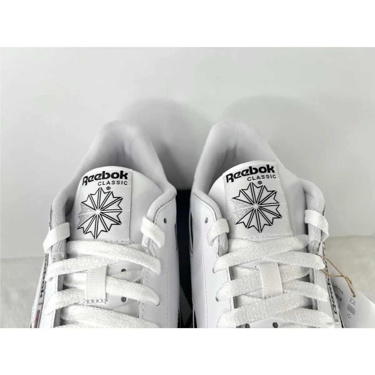 Reebok shoes - Reebok Classic Leather Clip - Classic Leather Clip - 100202357 - White, Black, Grey 7