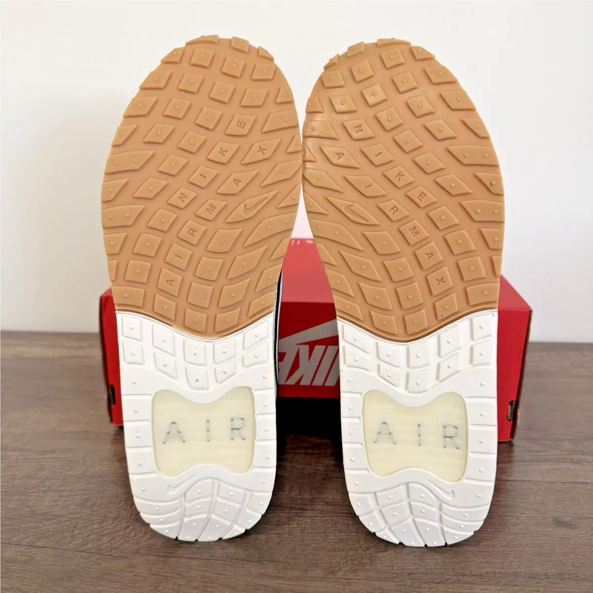Nike shoes - Nike Air Max Solo - Air Max Solo - FN6918-100 - White, Manufacturer: Summit White/Light Bone/Phantom/Summit White 5