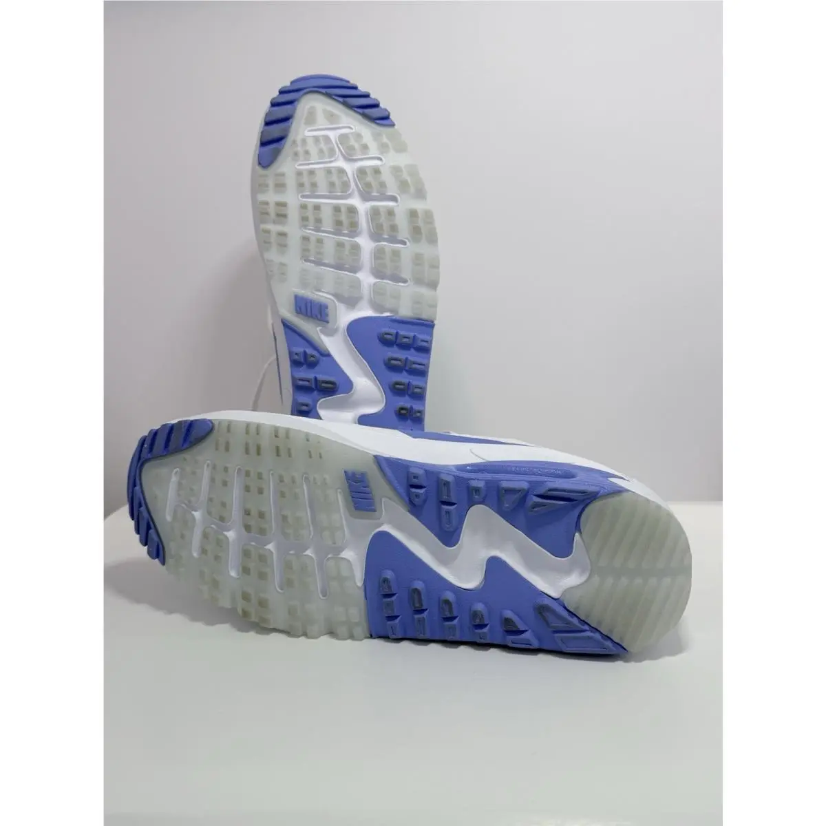 Nike shoes - Nike Air Max 90 - Air Max - HV9305-100 - White, Manufacturer: White/Royal Pulse 3