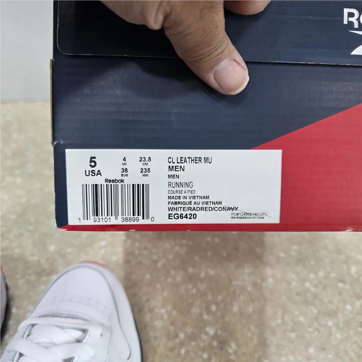 Reebok shoes - Reebok Classic - Classic - EG6420 - White 8