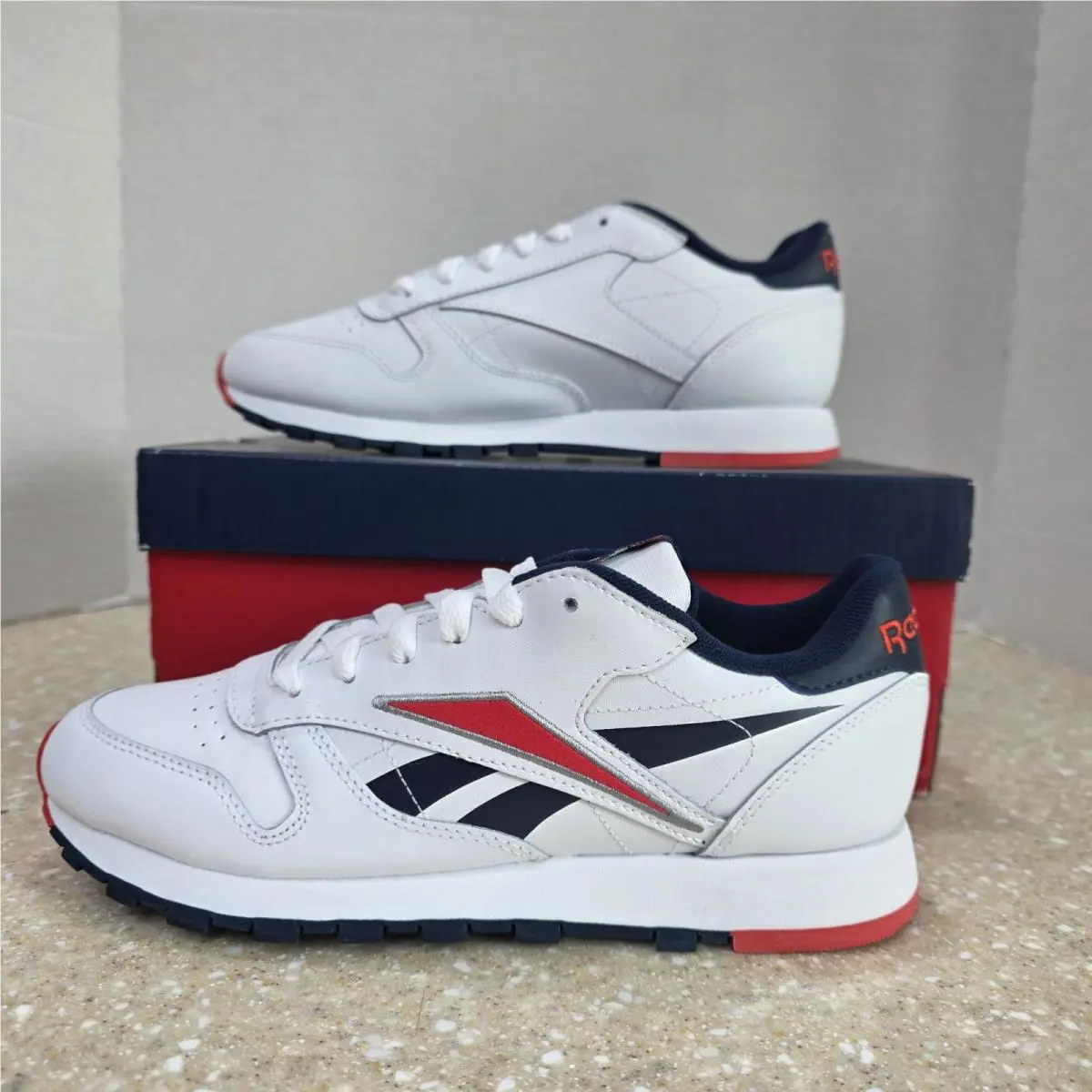 Reebok shoes - Reebok Classic - Classic - EG6420 - White 1