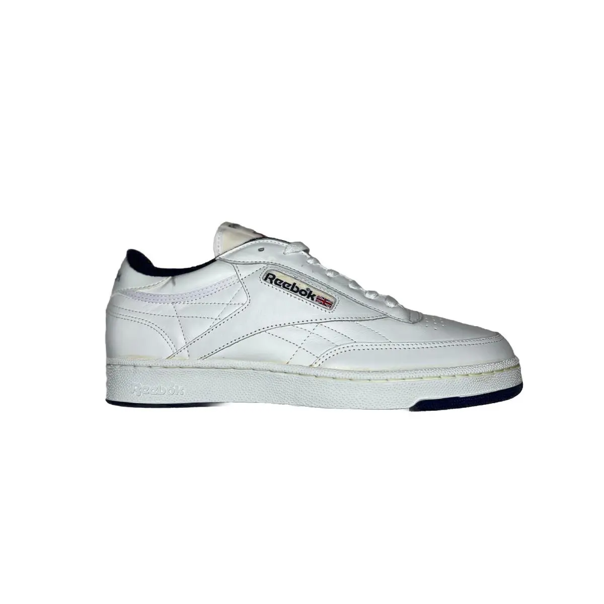 Reebok shoes - White 1