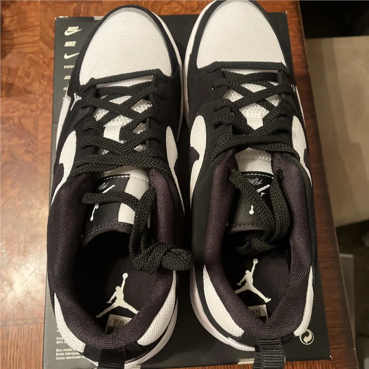 Nike shoes - Air Jordan 1 - Air - HJ6777-001 - Black and White 3