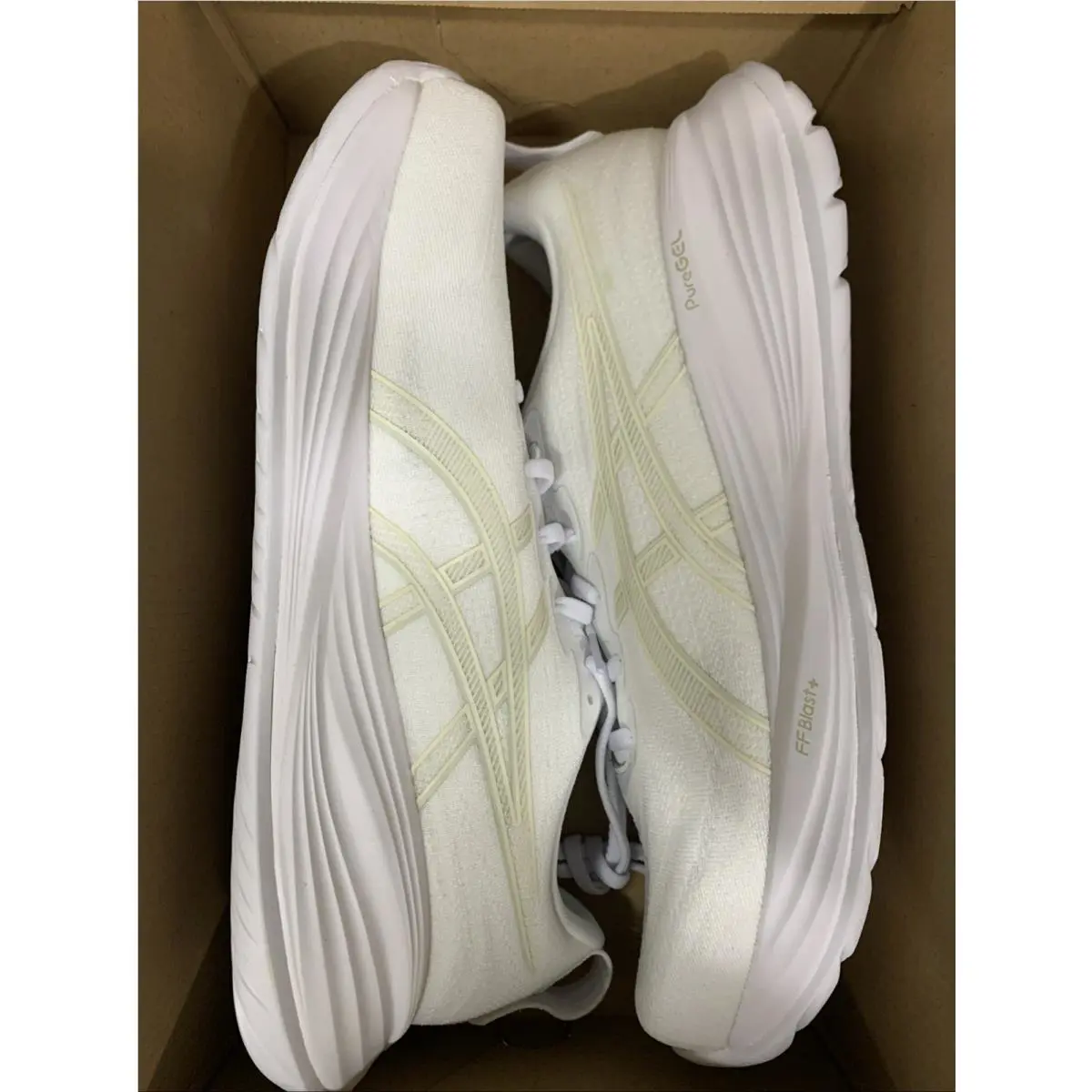 Asics shoes - GEL-CUMULUS 27 - 1011B960100 - White 7
