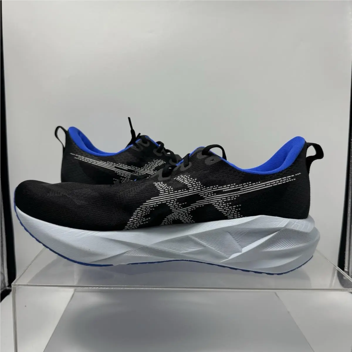 Asics shoes - Asics Novsblast 5 - Novsblast - 1011b974 - Black 2