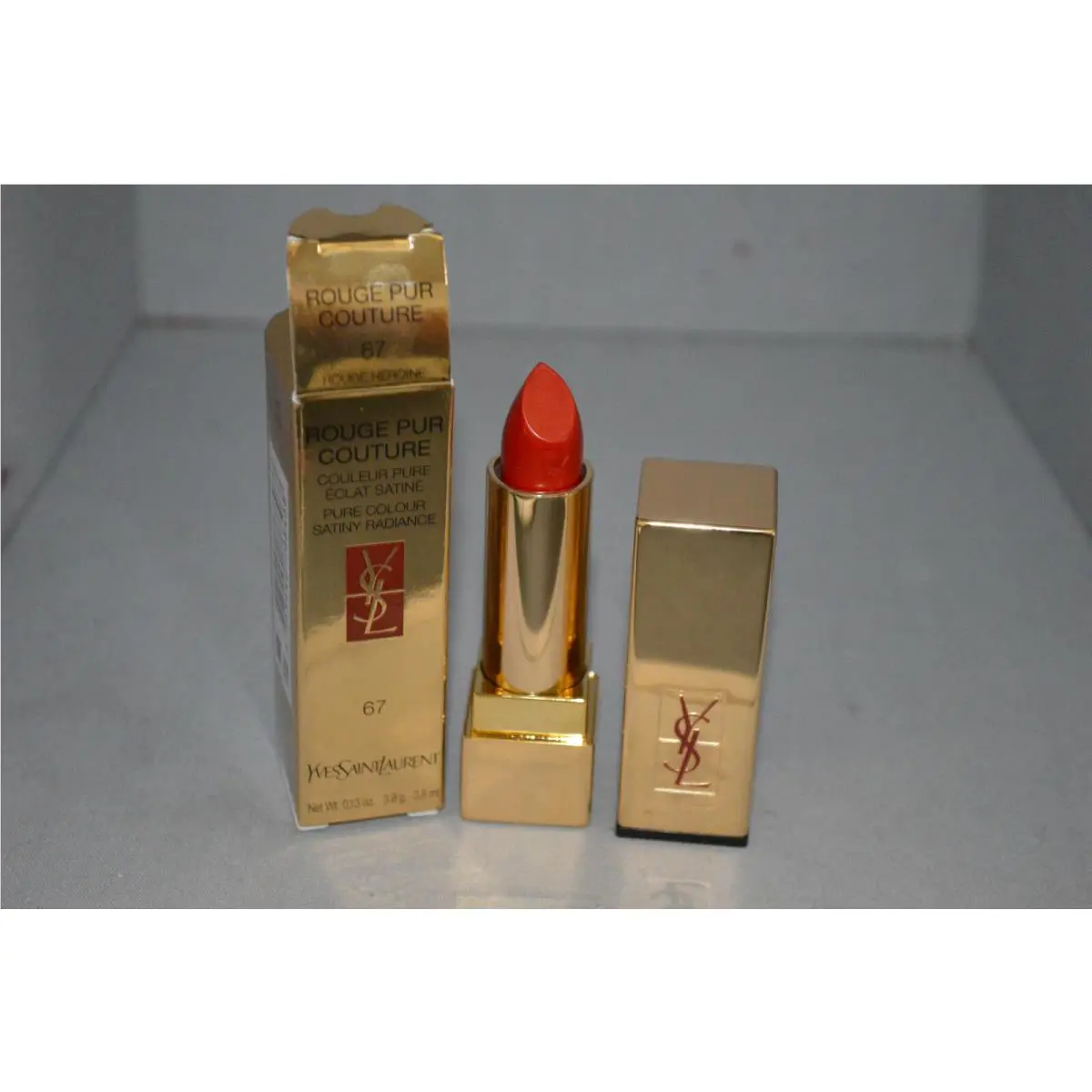 Yves Saint Laurent Rouge Pur Couture 67 Rouge Heroine .13oz Boxed