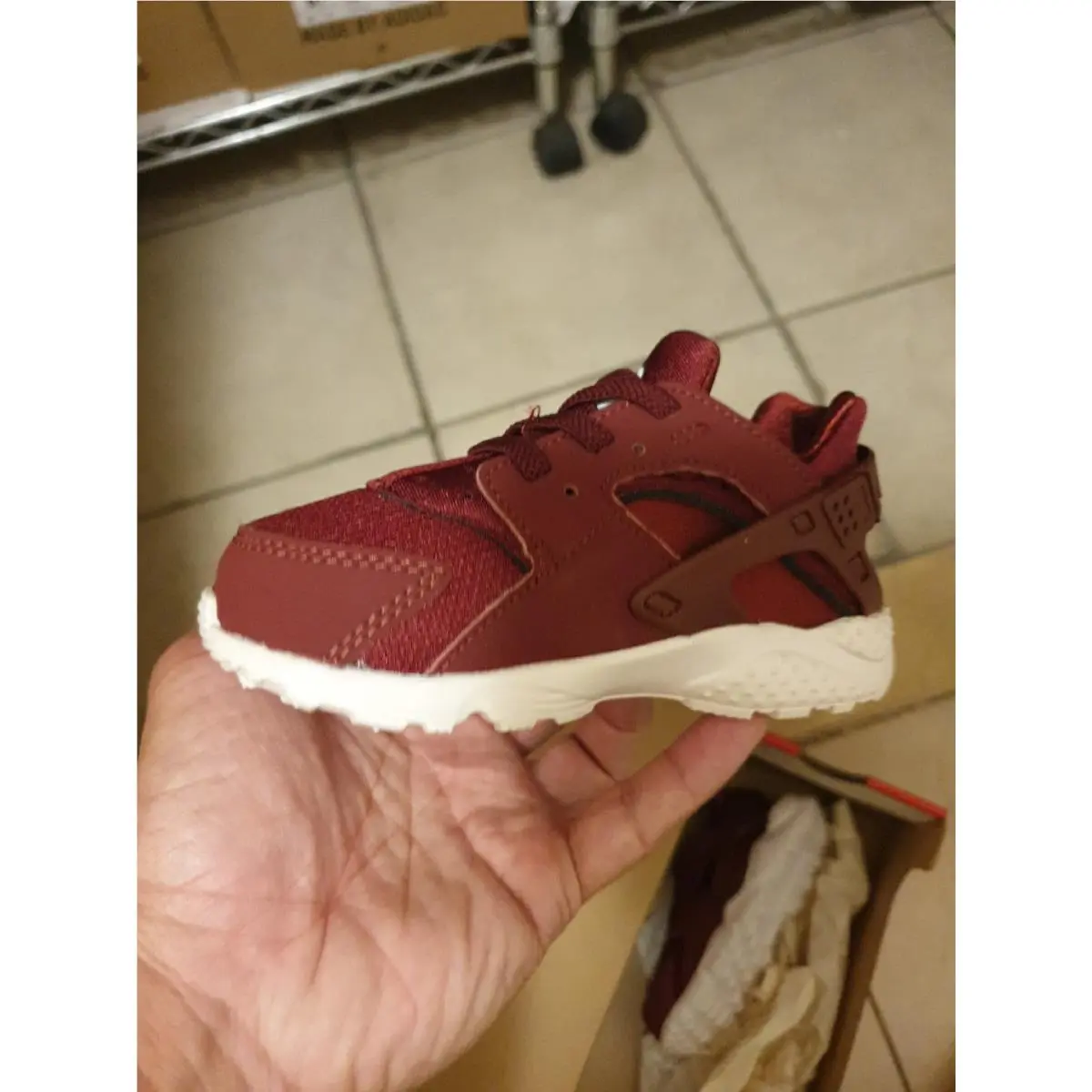 Nike shoes - Nike Huarache Run - Huarache Run - 704950-602 - Red, Manufacturer: Maroon 2
