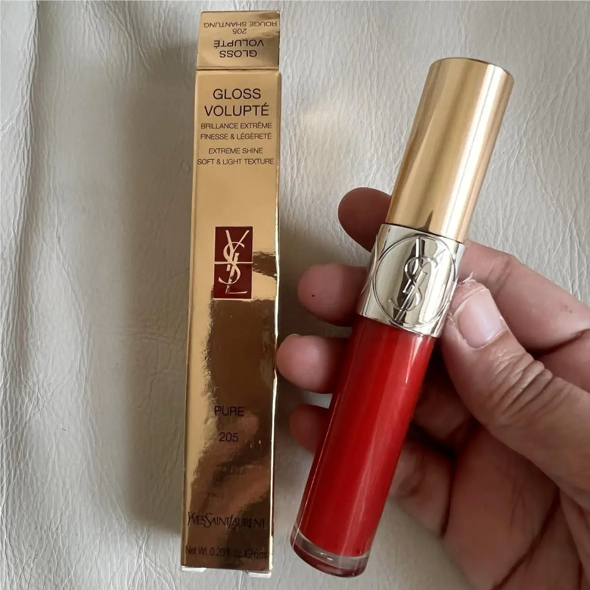Gloss Volupté Extreme Shine Soft Light Texture Pure 205 by Yves Saint Laurent