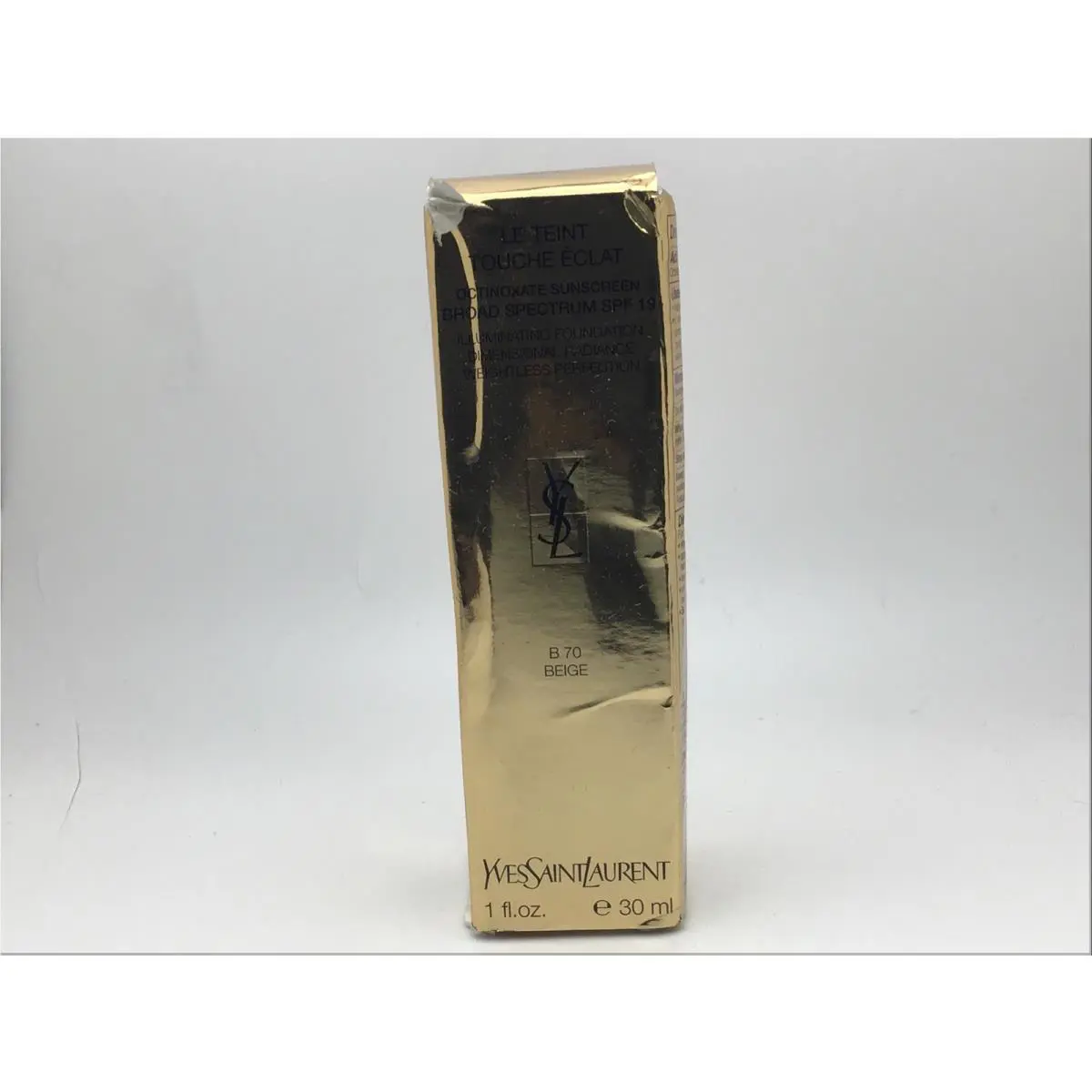 Yves Saint Laurent Ysl Le Teint Touche Eclat Illuminating Foundation Spf 19 B70 Beige B3