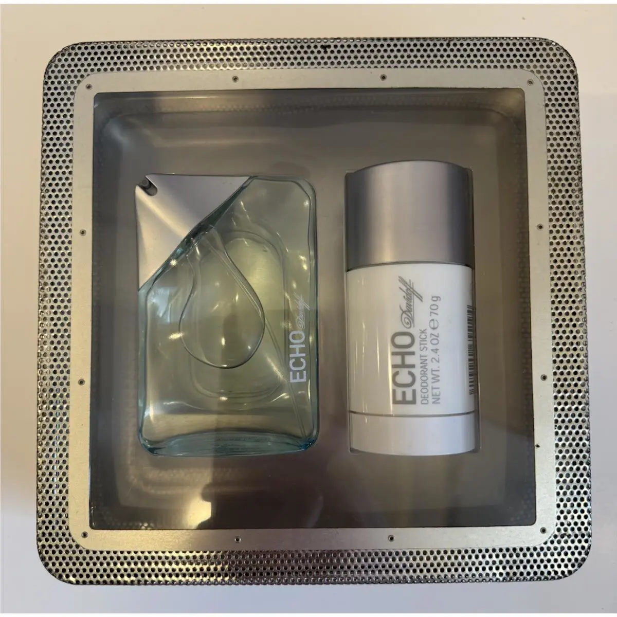 Davidoff Echo For Men 1.7 Oz 50ml Eau De Toilette Spray 2.4 Oz Deodorant Set