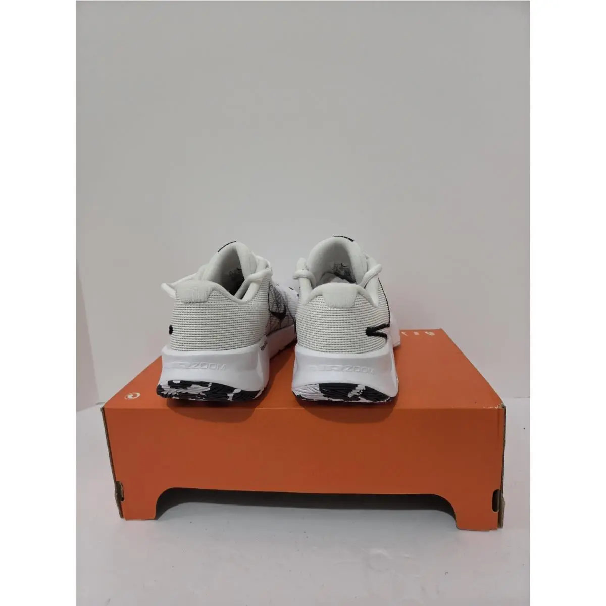 Nike shoes - Nike Zoom Challenge - Zoom Challenge - FQ4155-100 - White (UPC: 196974706113) 3