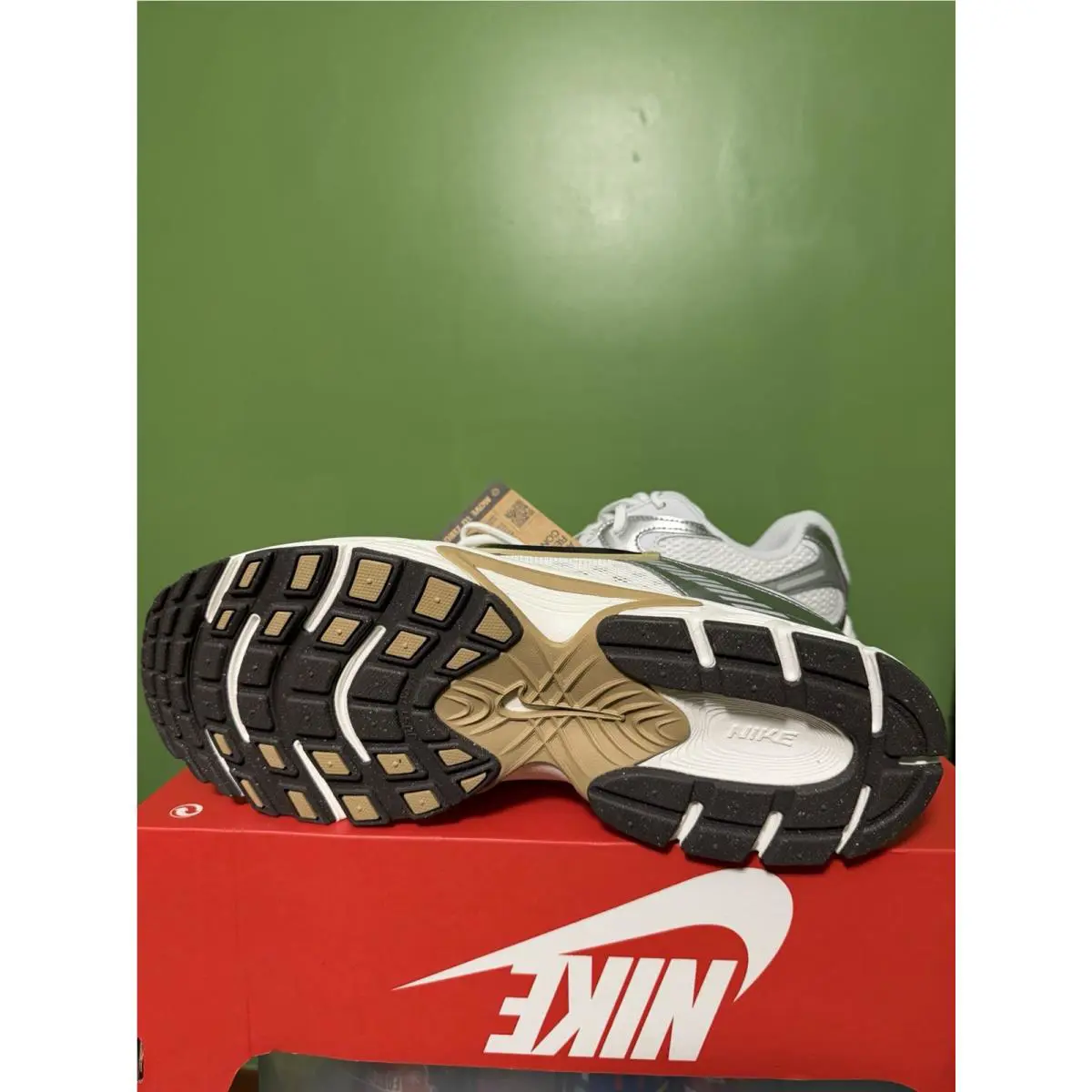 Nike shoes - Nike V5 RNR - RNR - HJ5228-102 - White 1