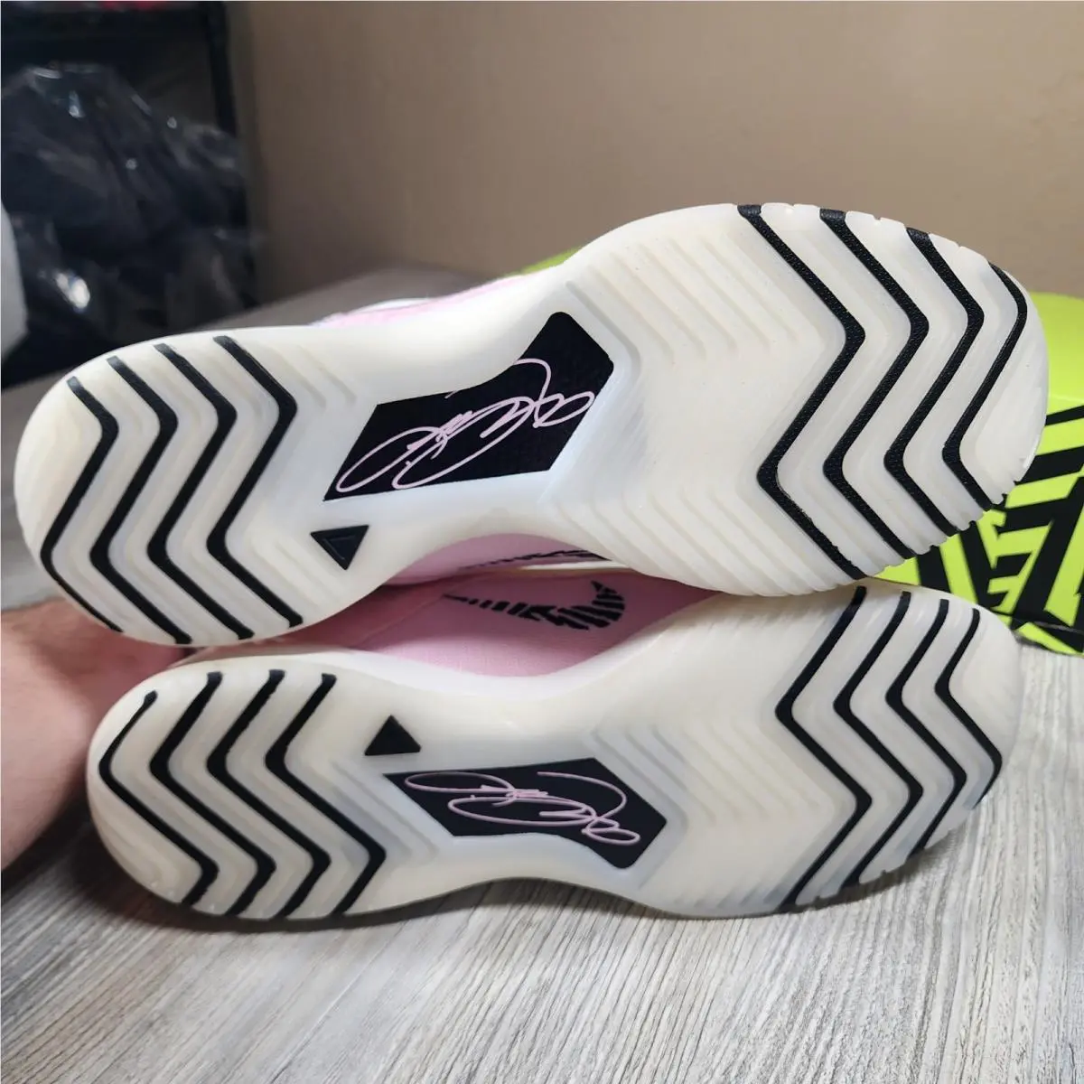 Nike shoes - HF0712602 - HF0712-602 - Pink 4