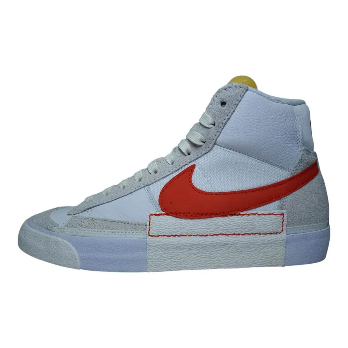 Nike Men’s Blazer Mid ’77 Pro Club White Habanero Red Size 9.5 US DQ7673-101 - White