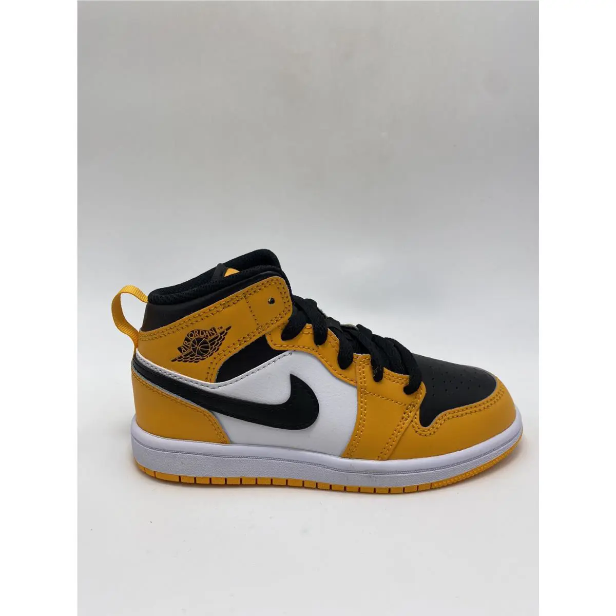 Nike shoes - Jordan 1 Mid - Mid - 640734 701 - Black (UPC: 196149402451) 0