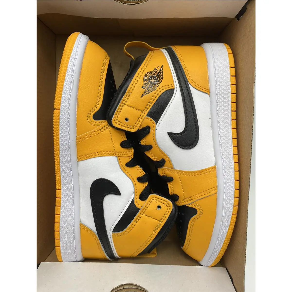 Nike shoes - Jordan 1 Mid - Mid - 640734 701 - Black (UPC: 196149402451) 5