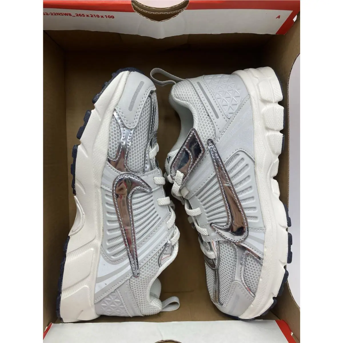 Nike shoes - Nike Vomero 5 - Vomero - IM9465 001 - Photon Dust/Chrome-Gridiron (UPC: 198483435478) 5