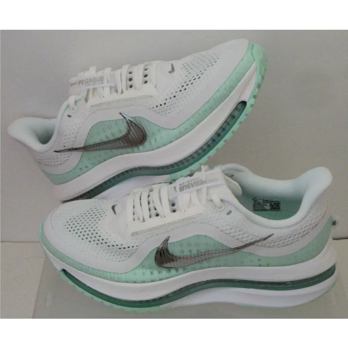 Nike shoes - Nike Pegasus - Pegasus - HQ2593-103 - White 0