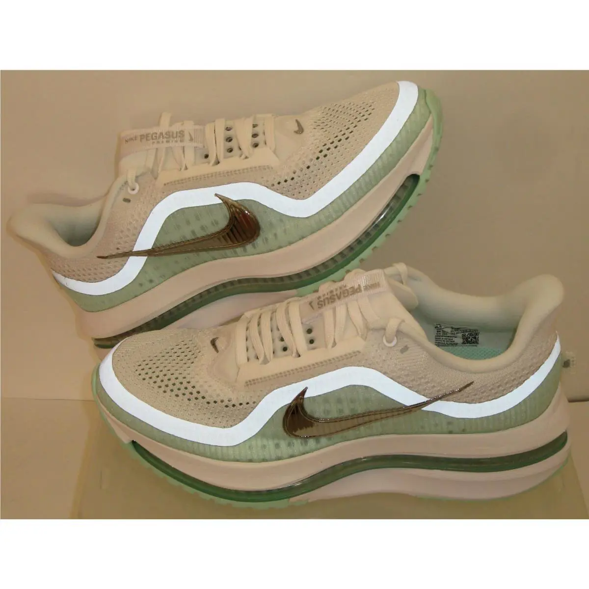 Nike shoes - Nike Pegasus - Pegasus - HQ2593-103 - White 4