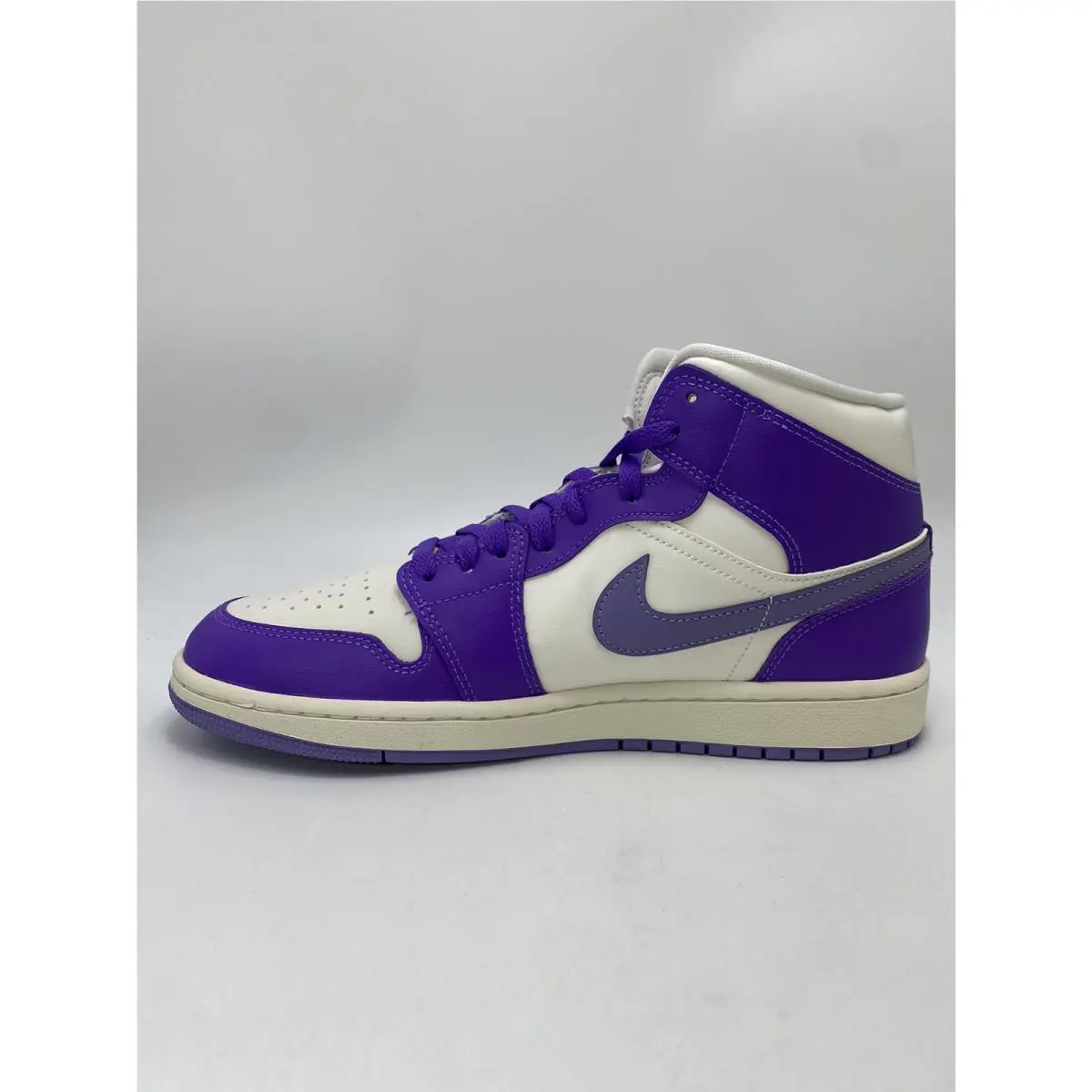 Nike shoes - Nike Air Jordan 1 - Air - BQ6472 504 - Action Grape (UPC: 196608262091) 1