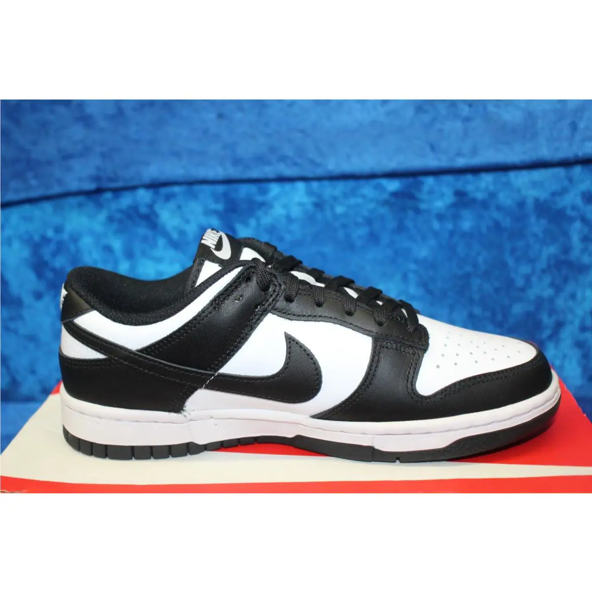 Nike shoes - Black 4