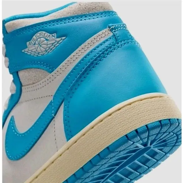 Nike shoes - Air Jordan 1 - Air - Blue 4