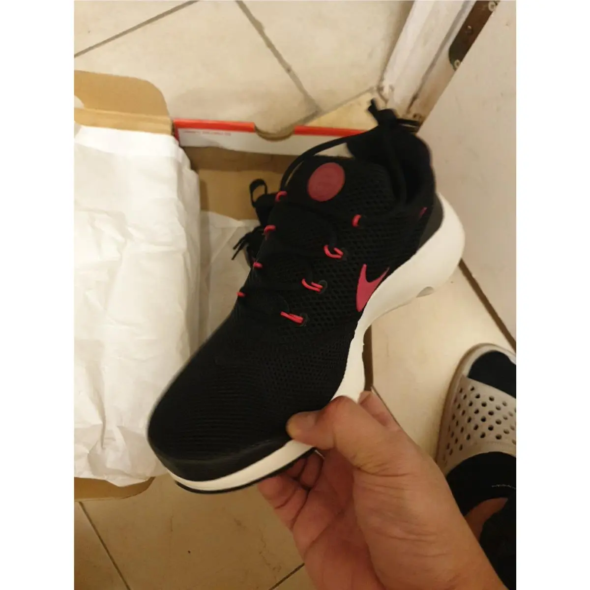 Nike shoes - Nike Presto Fly - Presto Fly - Pink 1