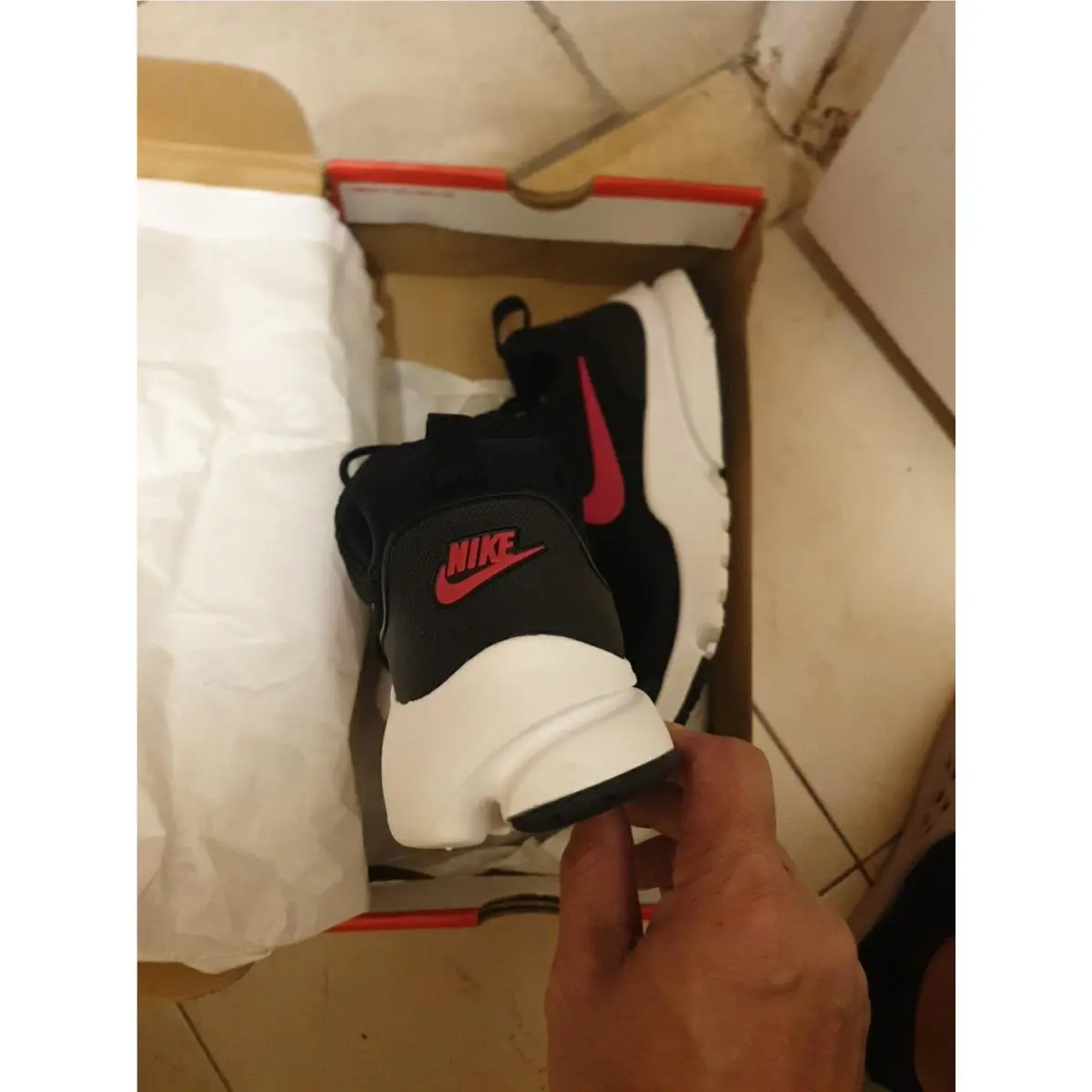 Nike shoes - Nike Presto Fly - Presto Fly - Pink 3