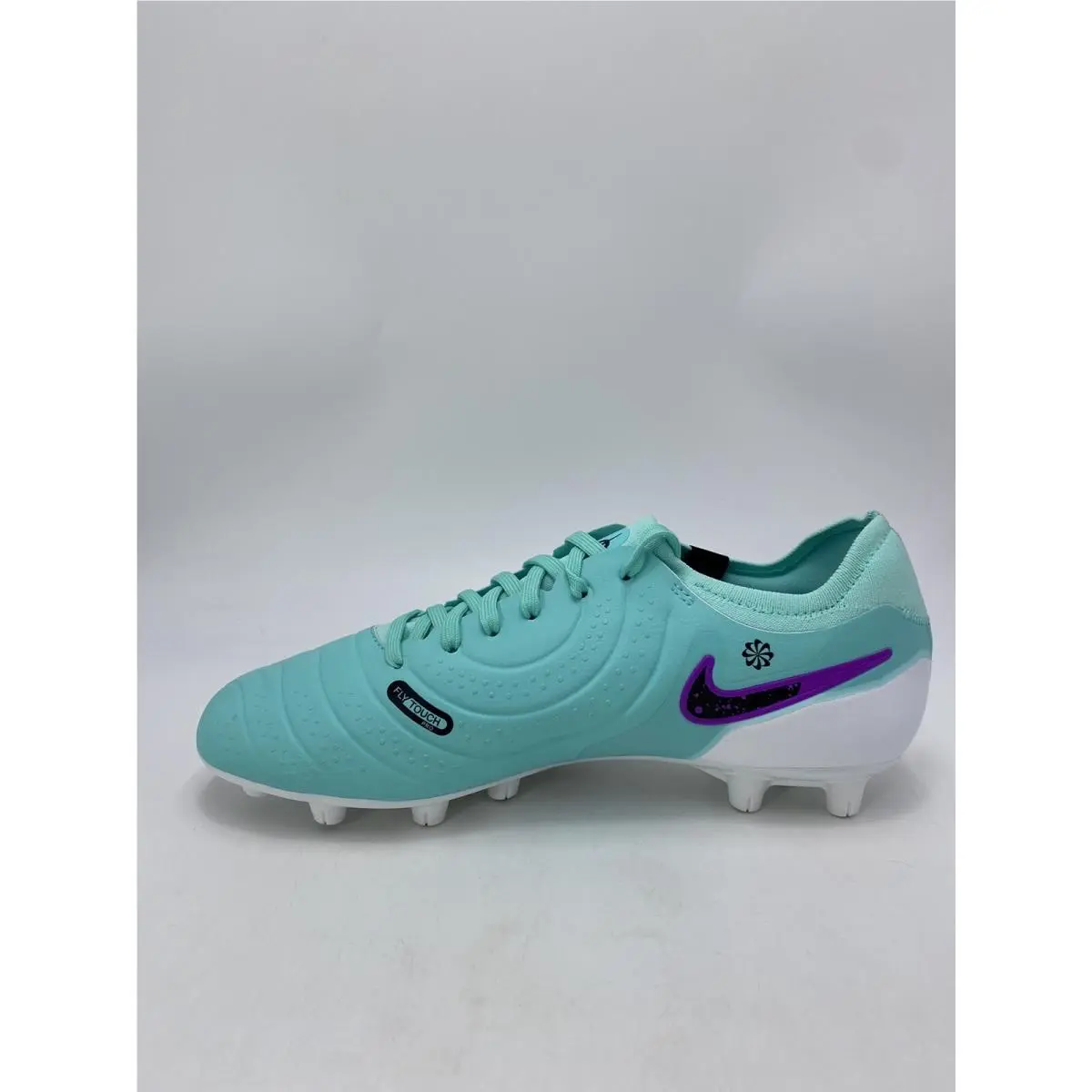 Nike shoes - Nike Legend - Legend - DV4332 300 - Hyper Turq/Black-Fuchsia Dream (UPC: 196969024932) 1