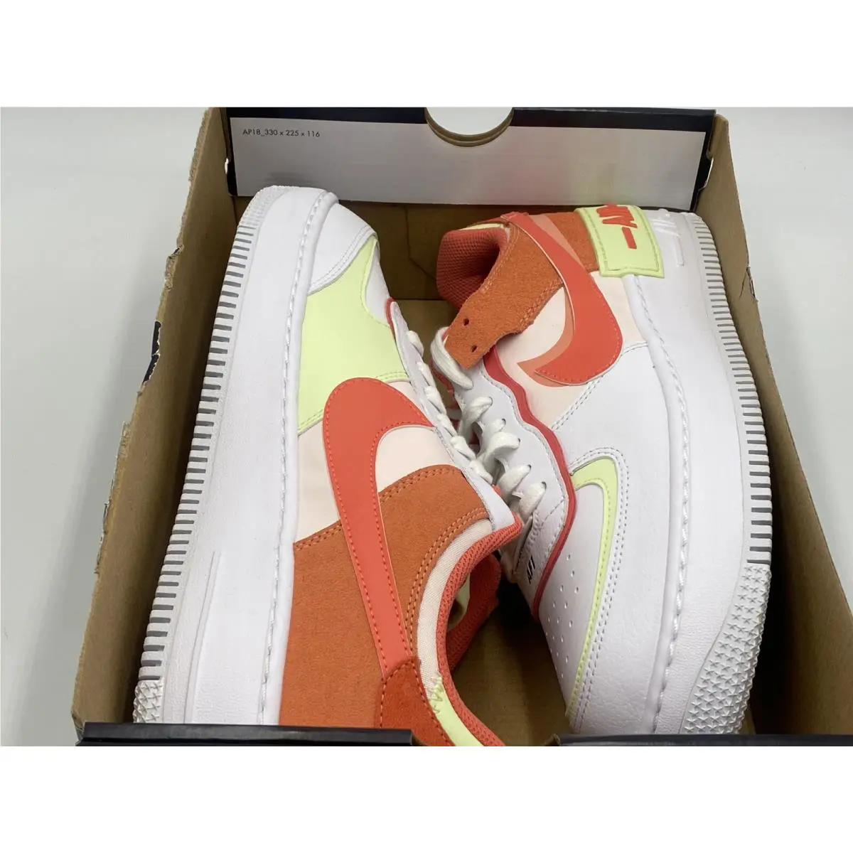 Nike shoes - White (UPC: 195238767525) 5