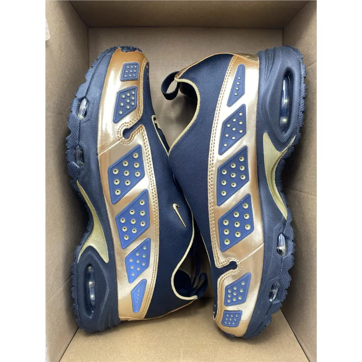 Nike shoes - Nike Air Max SE - Air Max - HJ4130 002 - Black/Metallic Gold (UPC: 197600919952) 5