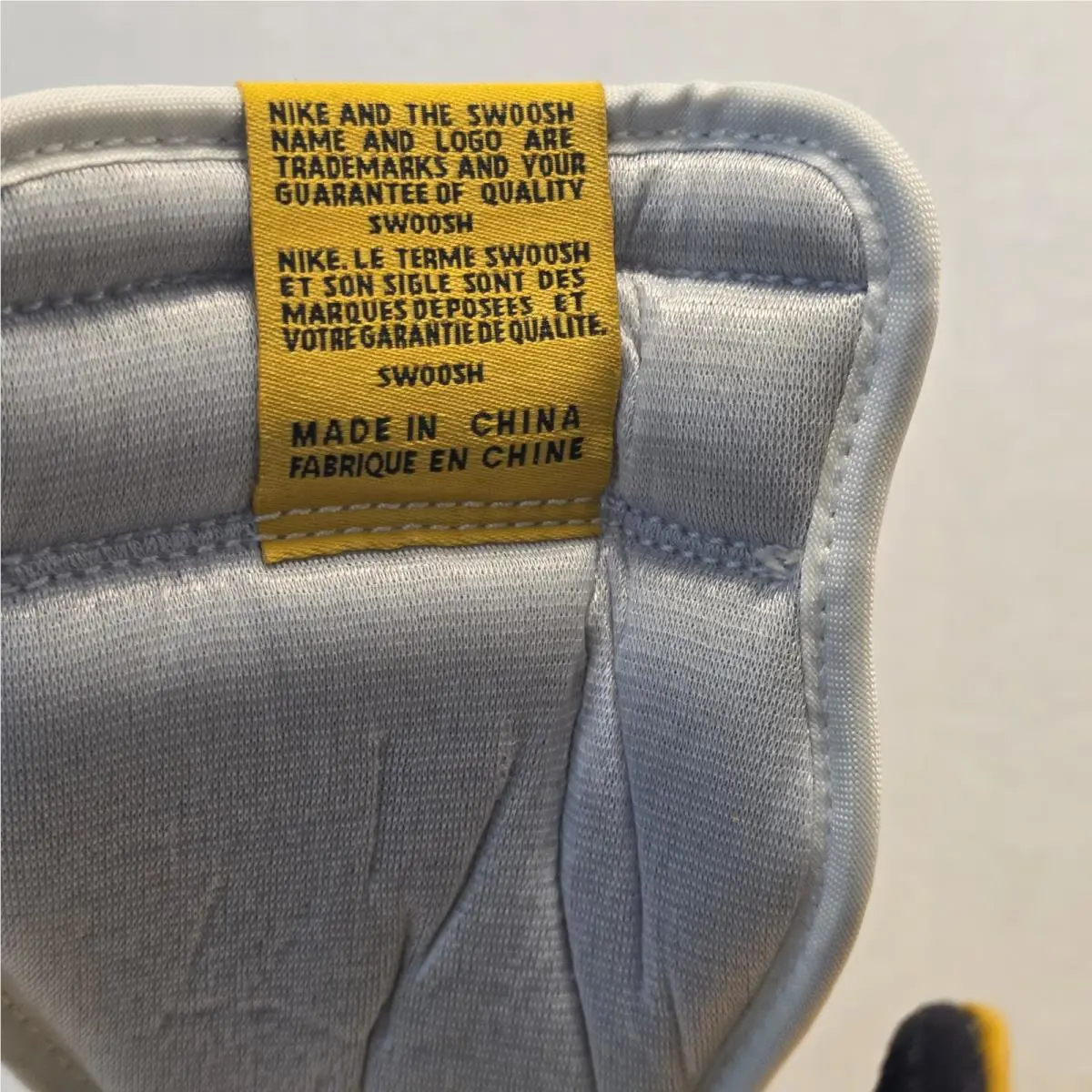 Nike shoes - Air Jordan 1 - Air - Yellow 6