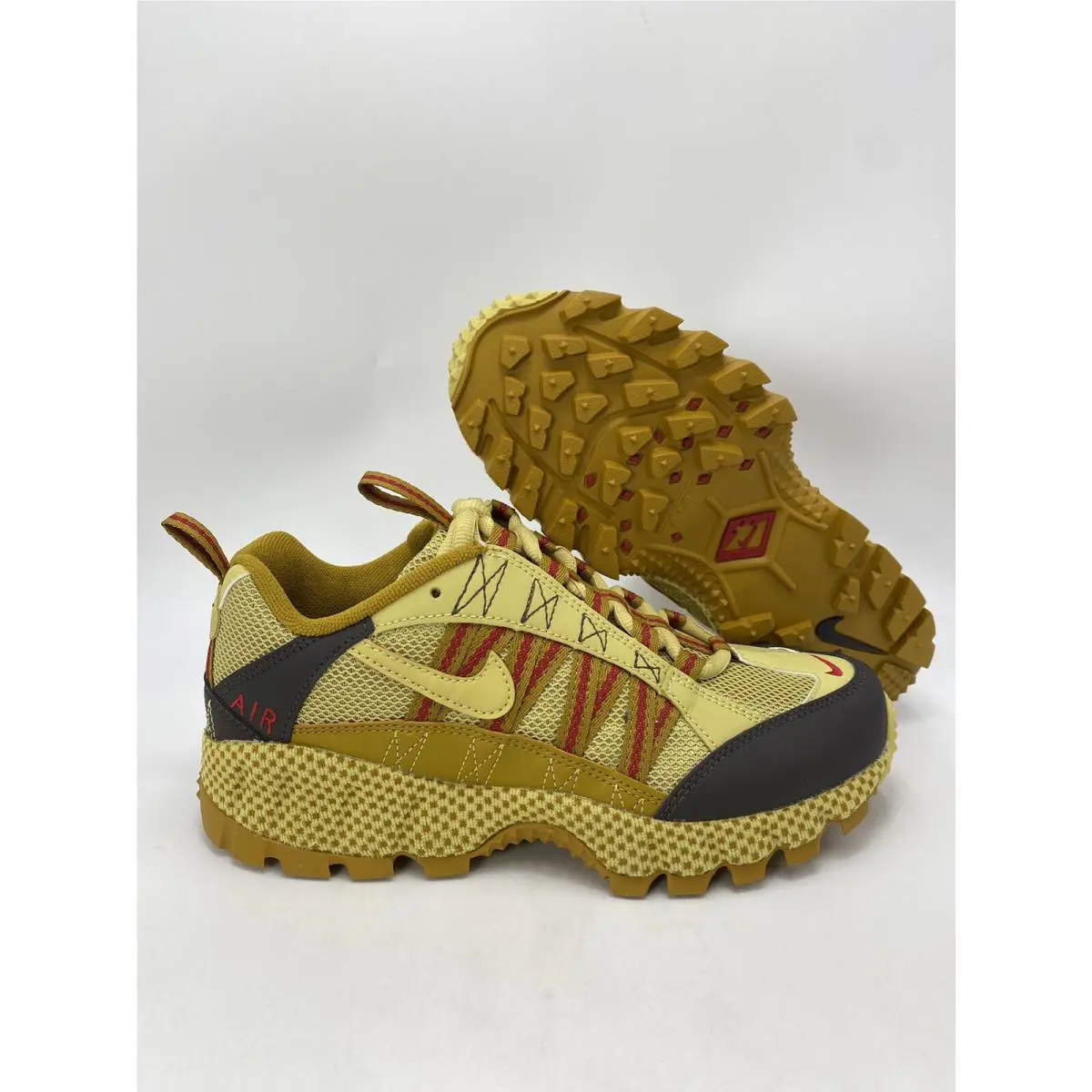 Nike Air Humara QS Buff Gold Shoes FJ7098 701 Men`s Size 10.5