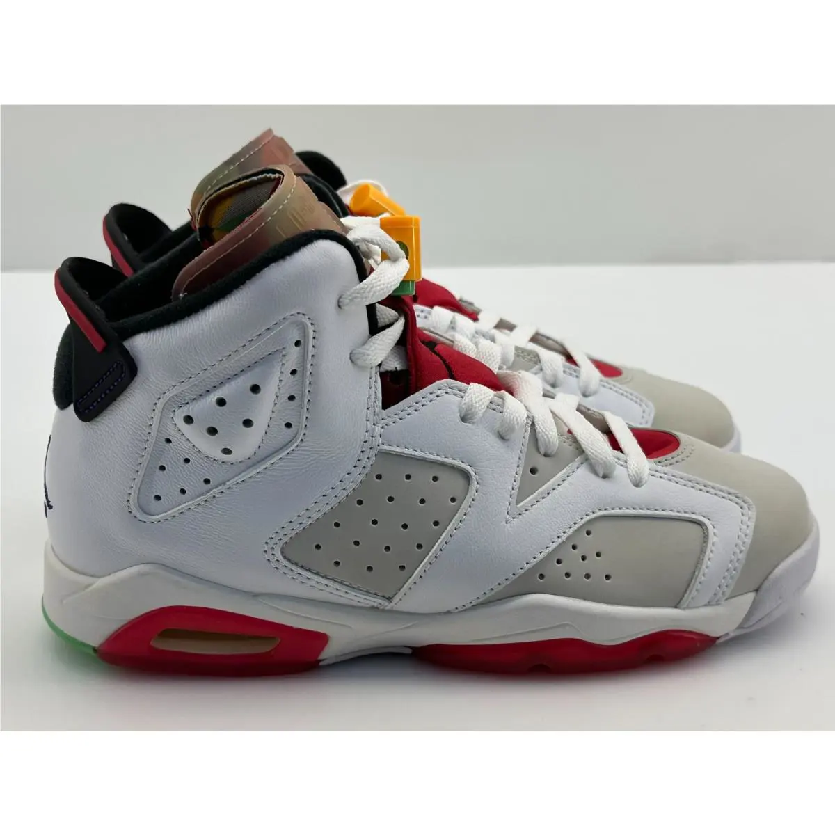 Nike shoes - Air Jordan 6 - Air - White 6