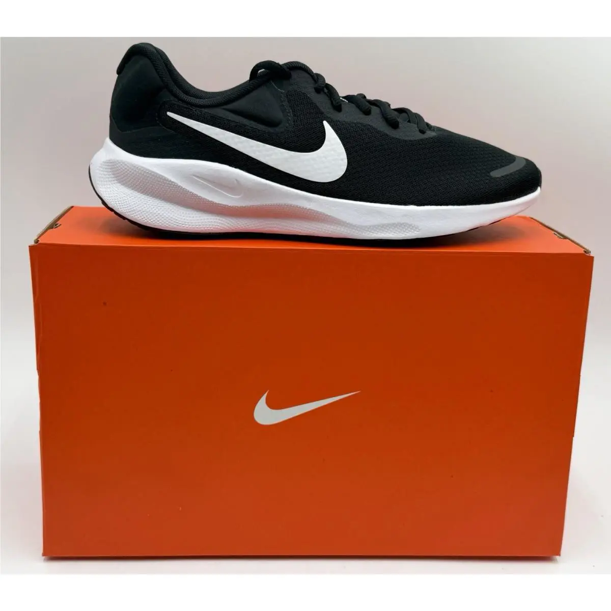 Nike shoes - Nike Revolution 7 - Revolution - black white 11