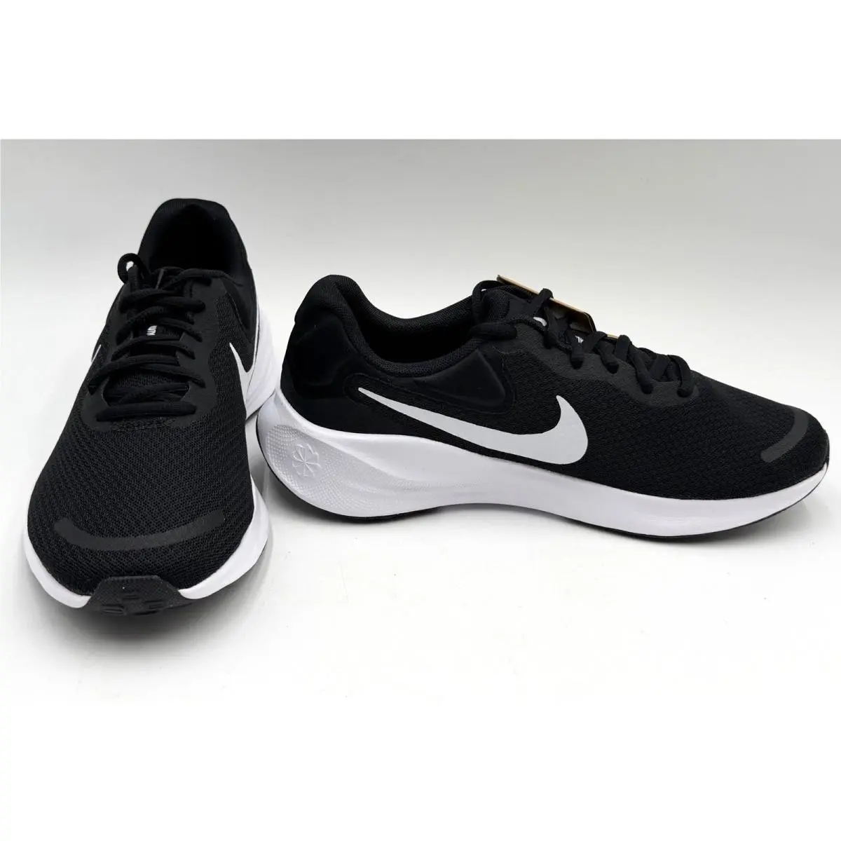 Nike shoes - Nike Revolution 7 - Revolution - black white 5