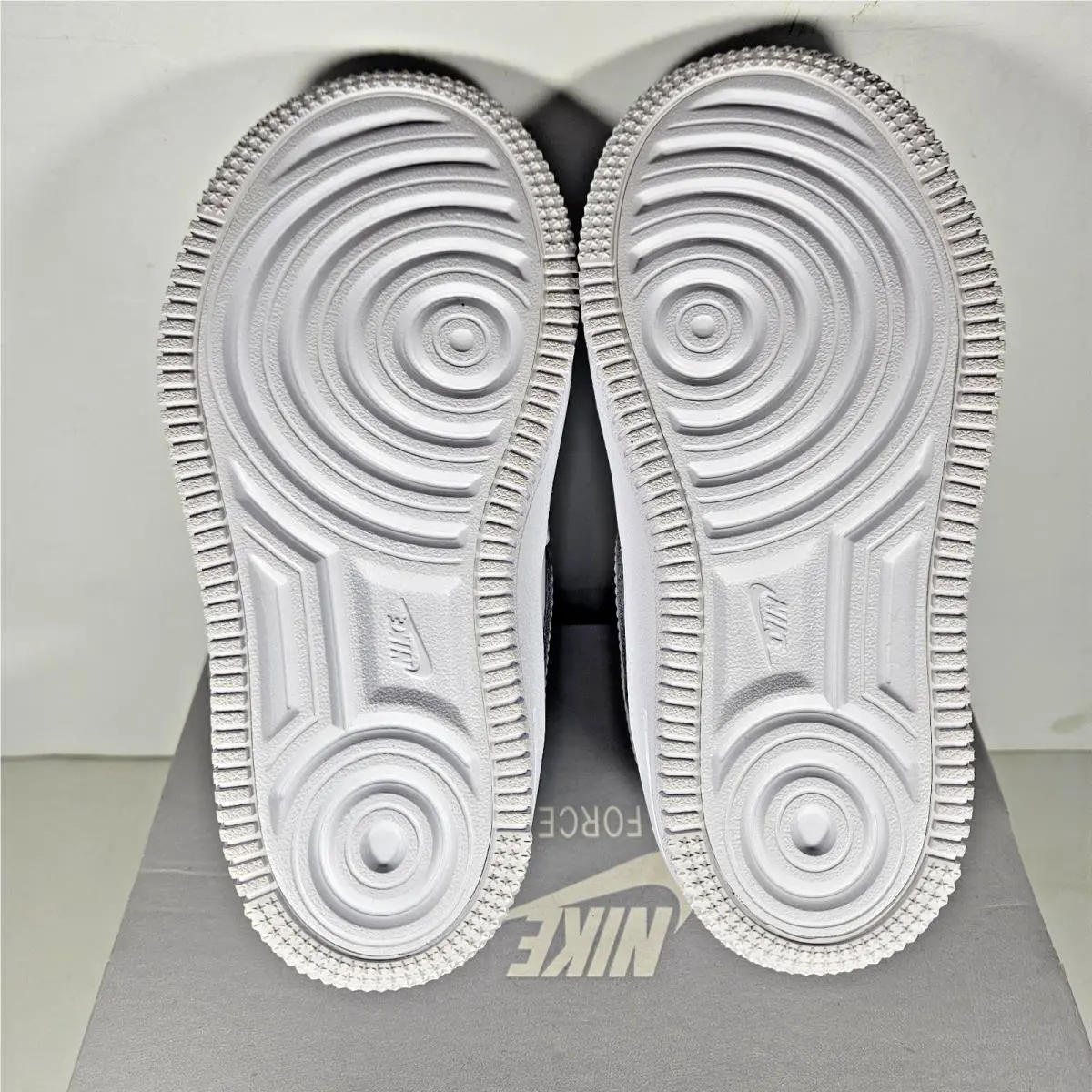 Nike shoes - Nike Force 1 - Force - White (UPC: 197594302969) 11