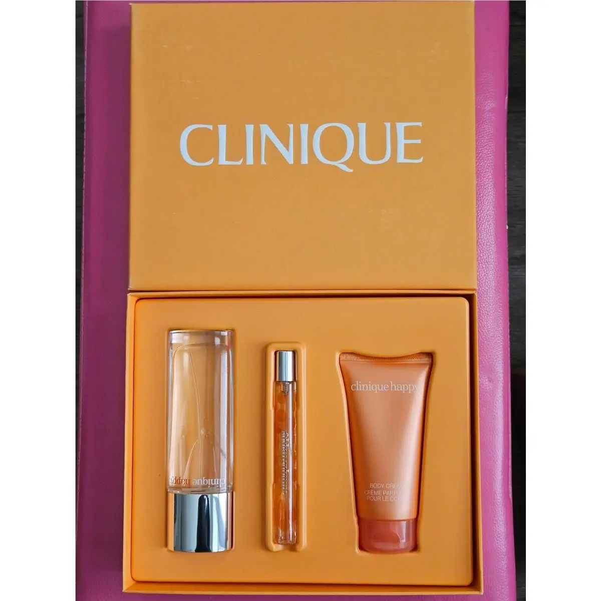 Clinique Perfectly Happy 3 Pc. Gift Set Perfume Spray/body Cream/rollerball