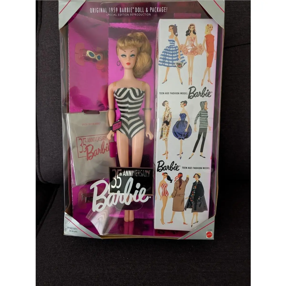Vtg Barbie 35th Anniversary Special Edition 1993 Mattel 11590 Collectible