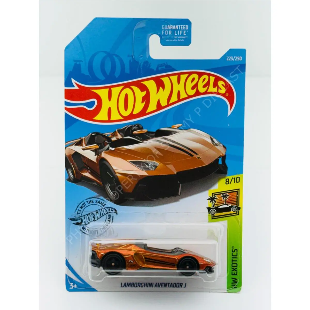 Hot Wheels 2019 Super Treasure Hunt Lamborghini Aventador J in Blister