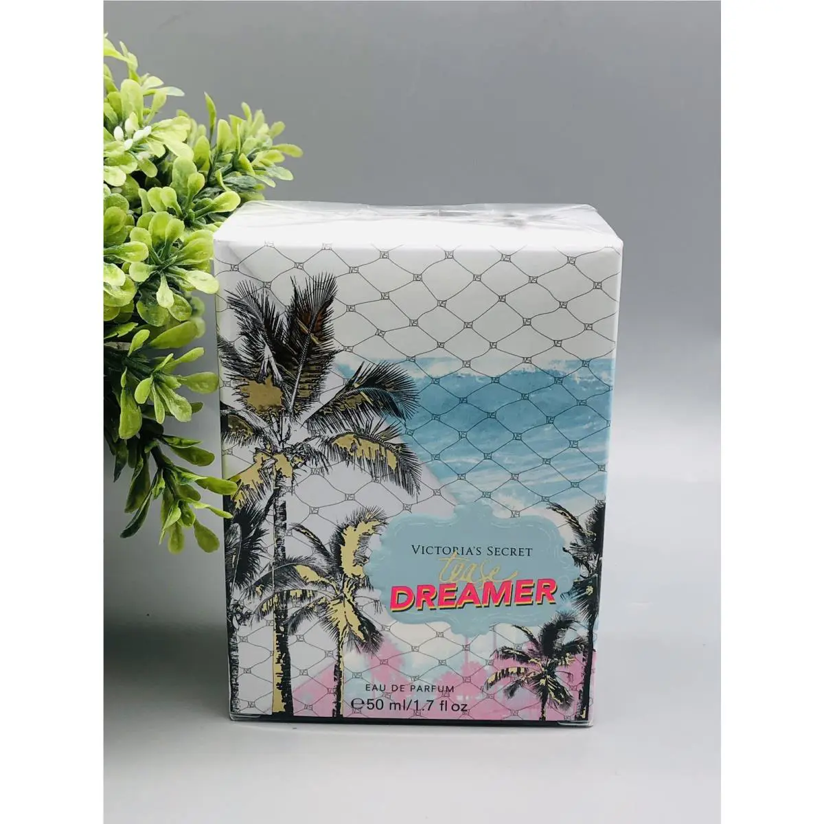 Victoria’s Secret Tease Dreamer Eau De Parfum Spray 1.7 oz
