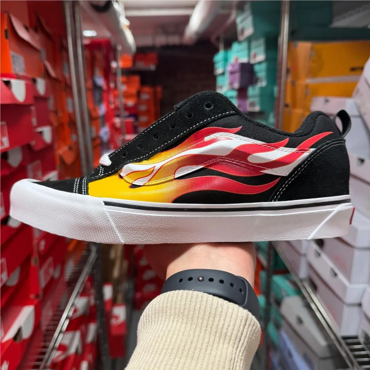 Vans shoes - VANS Knu Skool - Knu Skool - VN000EE6Y09 - Black 14