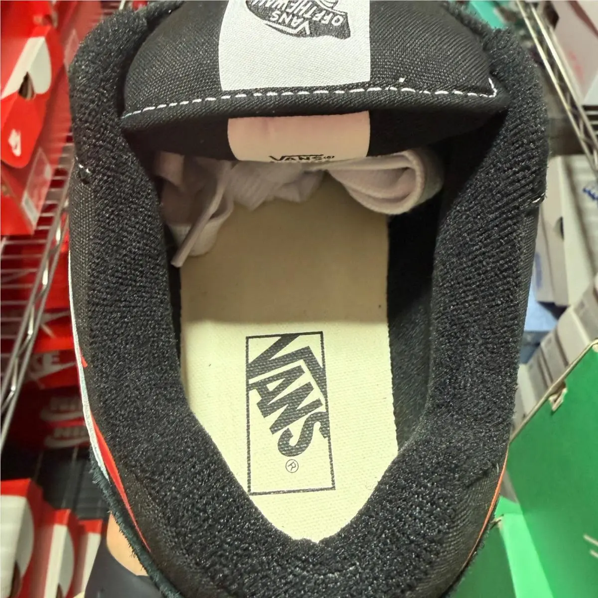 Vans shoes - VANS Knu Skool - Knu Skool - VN000EE6Y09 - Black 16