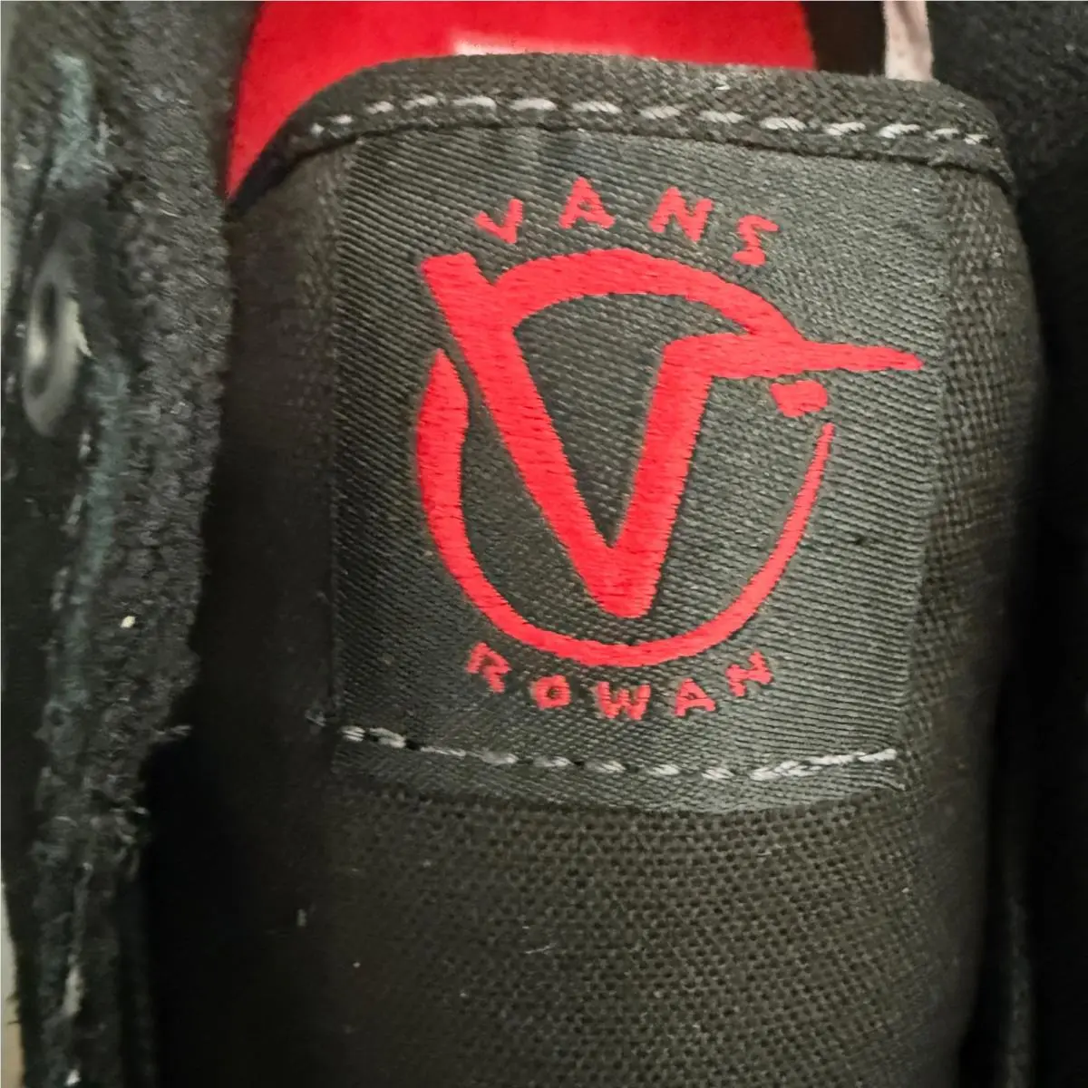 Vans shoes - VANS Skate Rowan Gum Shoe - VN0A5JIC39L - Black 16