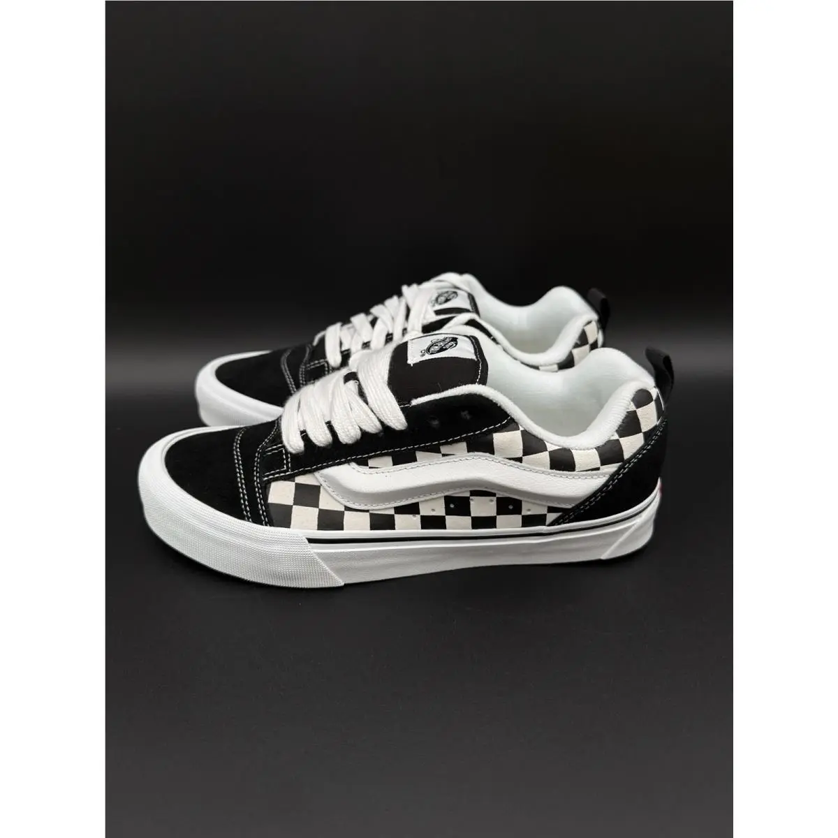 Vans shoes - VANS Knu Skool - Knu Skool - VN000D22BPB - Black 10
