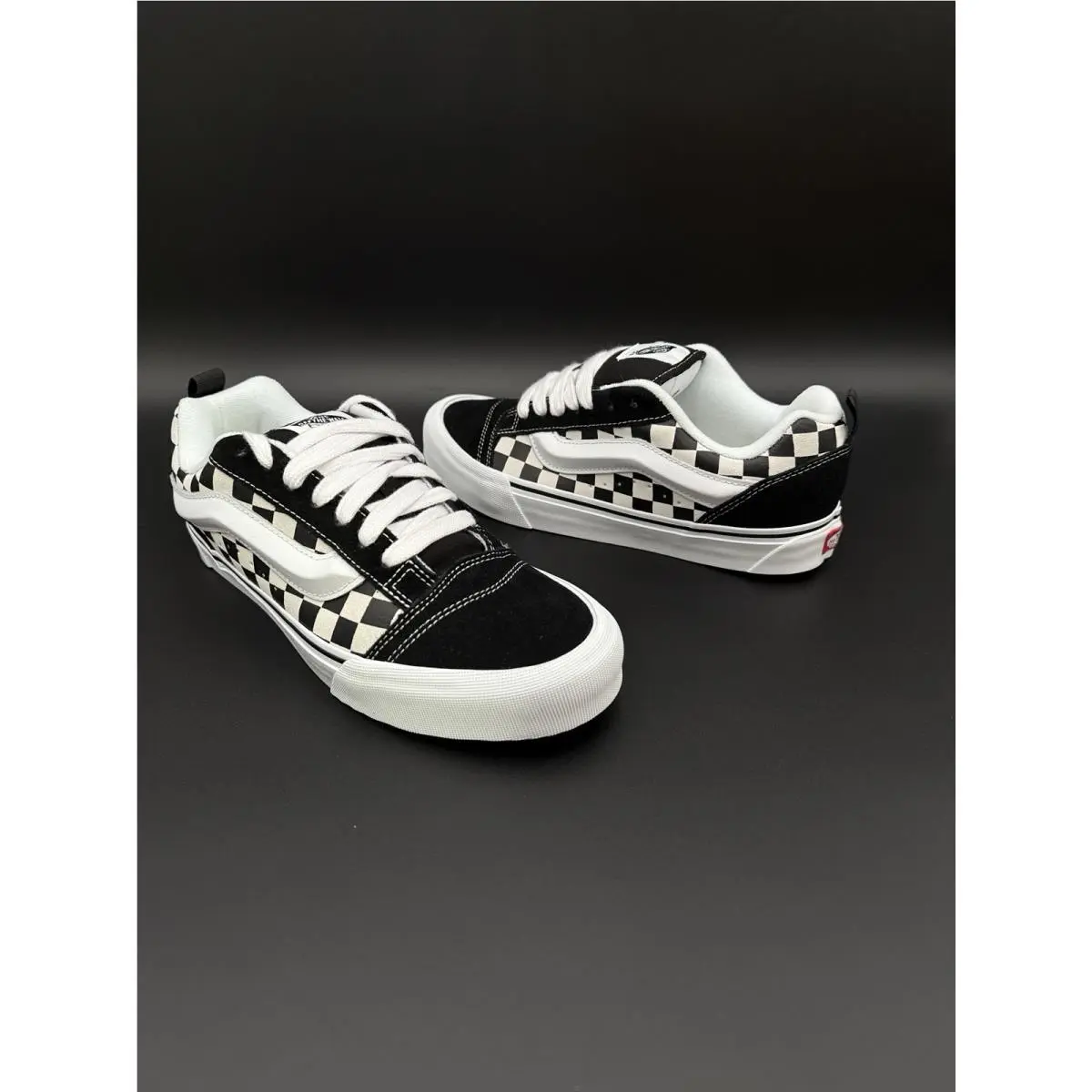 Vans shoes - VANS Knu Skool - Knu Skool - VN000D22BPB - Black 17