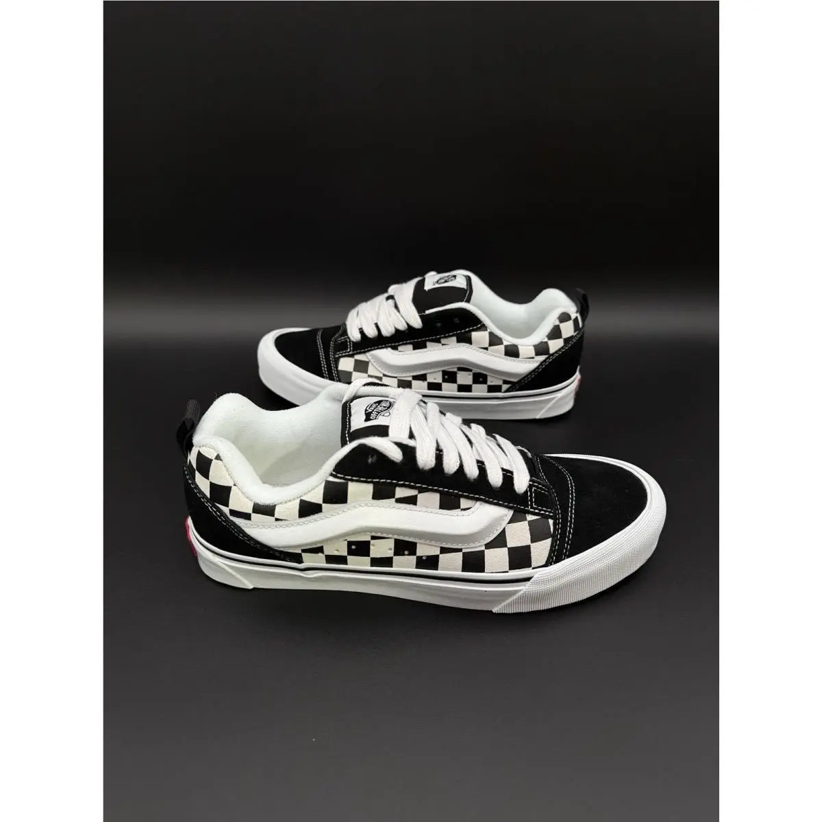 Vans shoes - VANS Knu Skool - Knu Skool - VN000D22BPB - Black 18