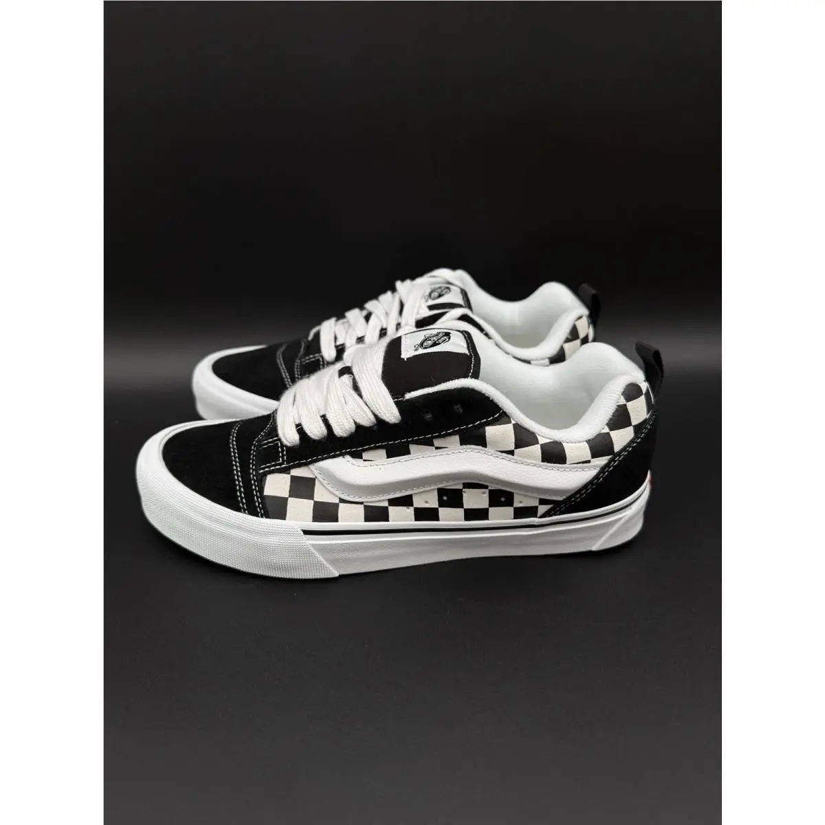 Vans shoes - VANS Knu Skool - Knu Skool - VN000D22BPB - Black 10