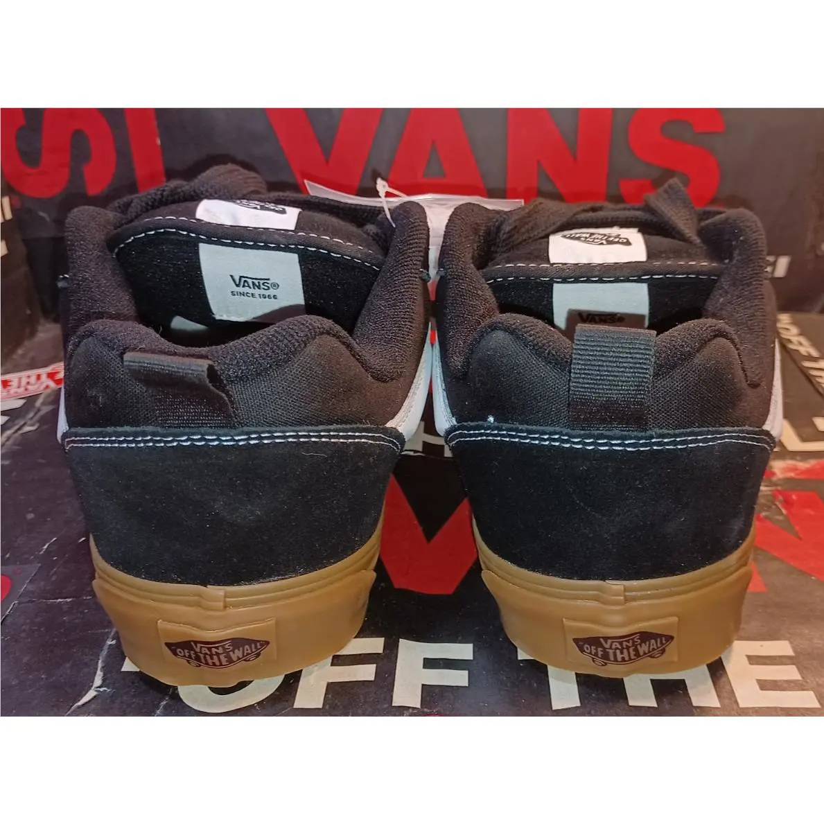 Vans shoes - VANS Knu-Skool - VN0009QCB9M - Black 8